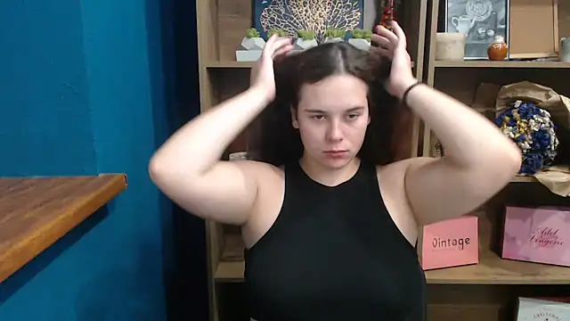 Snapshot of mini_girly chatting on September 2025 09:36:02 AM mini girly online show from September 2025 09:36:02 AM