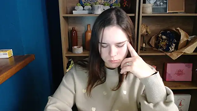 Snapshot of mini_girly chatting on October 2025 04:31:01 AM mini girly online show from October 2025 04:31:01 AM