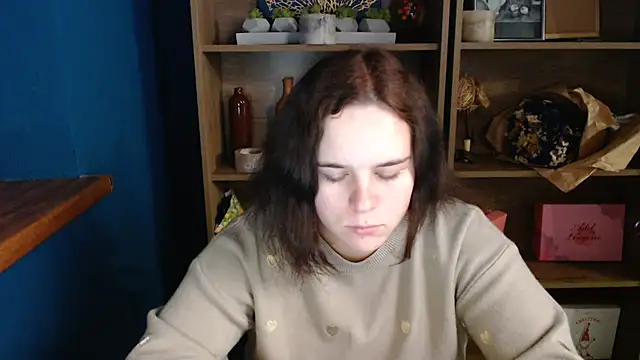 Snapshot of mini_girly chatting on October 2025 02:02:02 PM mini girly online show from October 2025 02:02:02 PM