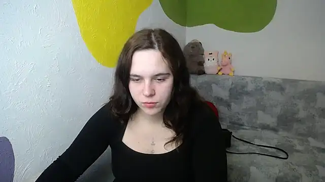 Snapshot of mini_girly chatting on November 2025 01:10:02 PM mini girly online show from November 2025 01:10:02 PM