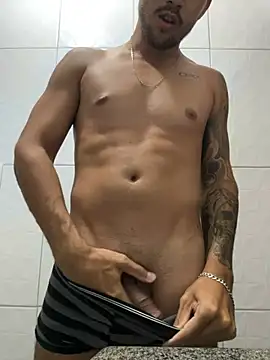 Snapshot of carvalhofelipe chatting on January 2025 10:19:01 PM carvalhofelipe online show from January 2025 10:19:01 PM