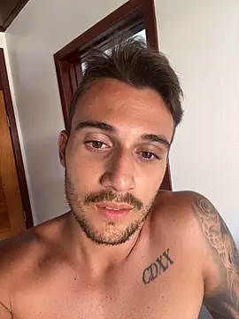 Snapshot of carvalhofelipe chatting on January 2025 11:36:02 AM carvalhofelipe online show from January 2025 11:36:02 AM