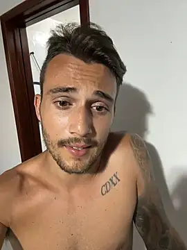 Snapshot of carvalhofelipe chatting on January 2025 09:26:02 PM carvalhofelipe online show from January 2025 09:26:02 PM