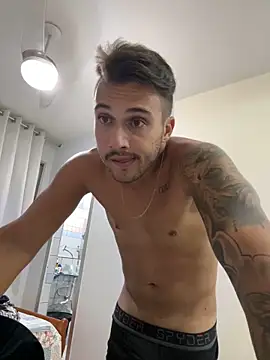 Snapshot of carvalhofelipe chatting on January 2025 10:50:01 PM carvalhofelipe online show from January 2025 10:50:01 PM