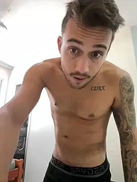 Snapshot of carvalhofelipe chatting on February 2025 01:33:02 PM carvalhofelipe online show from February 2025 01:33:02 PM