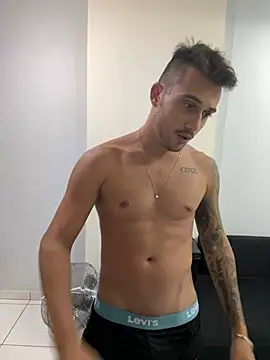 Snapshot of carvalhofelipe chatting on February 2025 10:28:01 PM carvalhofelipe online show from February 2025 10:28:01 PM