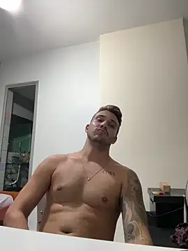 Snapshot of carvalhofelipe chatting on March 2025 12:30:02 AM carvalhofelipe online show from March 2025 12:30:02 AM