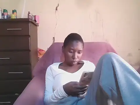 Hotdaily04 online show from June 2026 07:36:01 AM