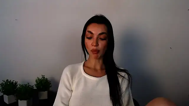 Snapshot of Lexi_Jous chatting on July 2026 11:24:02 AM Lexi Jous online show from July 2026 11:24:02 AM