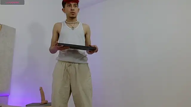 Snapshot of Axel_tay chatting on November 2025 11:54:01 AM Axel tay online show from November 2025 11:54:01 AM