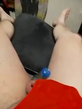 Snapshot of ludov17 chatting on March 2025 09:36:02 PM ludov17 online show from March 2025 09:36:02 PM