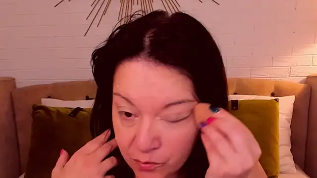 Snapshot of SarahGrays chatting on March 2026 03:54:01 AM SarahGrays online show from March 2026 03:54:01 AM