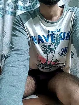 TOPMOON001 online show from February 2025 06:40:01 AM