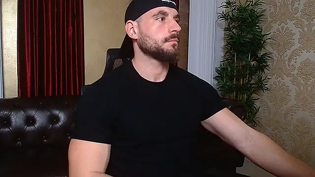 Snapshot of AdamJamesonn chatting on March 2025 05:43:02 AM AdamJamesonn online show from March 2025 05:43:02 AM