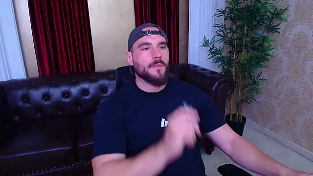 Snapshot of AdamJamesonn chatting on September 2025 05:21:01 AM AdamJamesonn online show from September 2025 05:21:01 AM