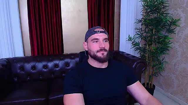 Snapshot of AdamJamesonn chatting on September 2025 05:33:01 AM AdamJamesonn online show from September 2025 05:33:01 AM