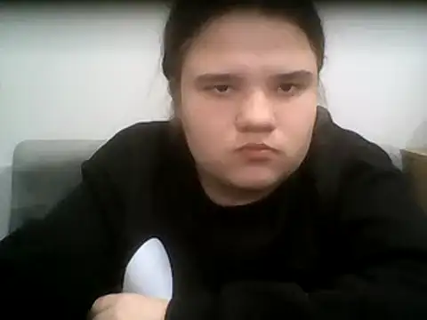 AdeleCruz online show from March 2025 04:32:01 PM