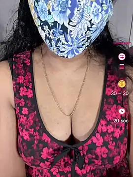 ArathyNambyarMallu online show from April 2026 10:52:02 PM