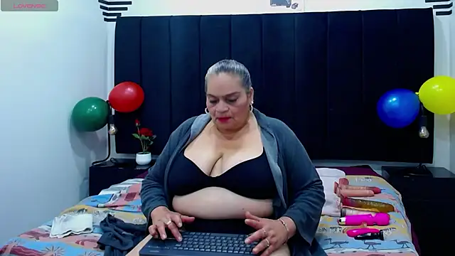 VickyBoobss online show from October 2025 07:54:02 PM