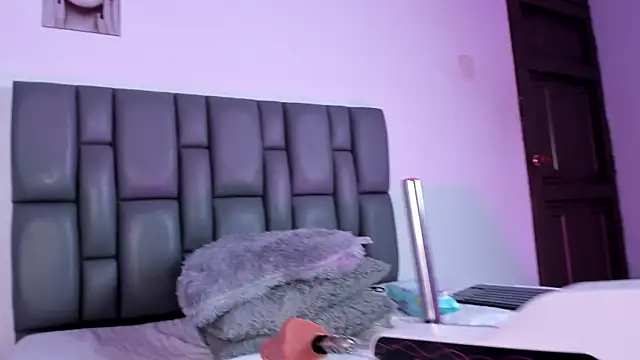 kathy bakerr online show from March 2025 11:20:01 PM