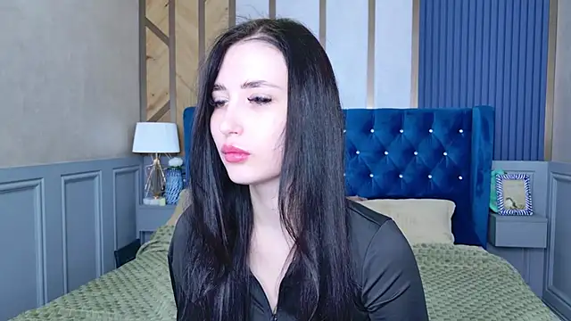 Snapshot of EmmaLawrens chatting on February 2025 12:14:02 PM EmmaLawrens online show from February 2025 12:14:02 PM