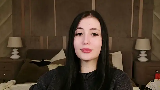 Snapshot of EmmaLawrens chatting on October 2025 03:43:01 PM EmmaLawrens online show from October 2025 03:43:01 PM