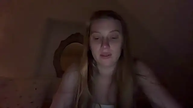 Ella-82 online show from June 2026 08:52:02 PM