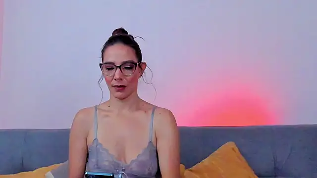 KarenSims online show from March 2026 12:21:02 PM