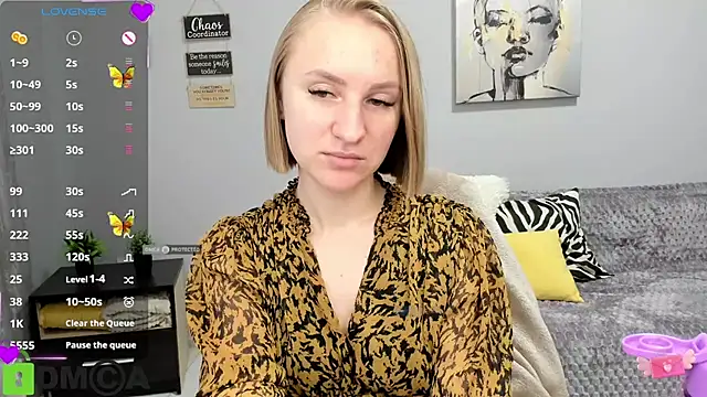 BeautyBlondy online show from July 2026 12:18:02 PM