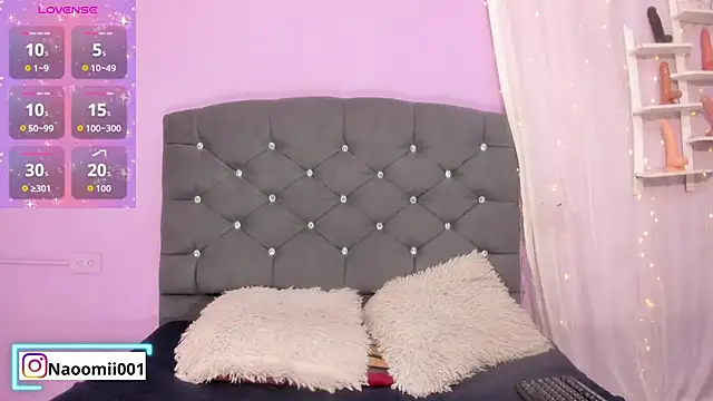 Snapshot of naomii_0 chatting on December 2025 01:04:02 PM naomii 0 online show from December 2025 01:04:02 PM