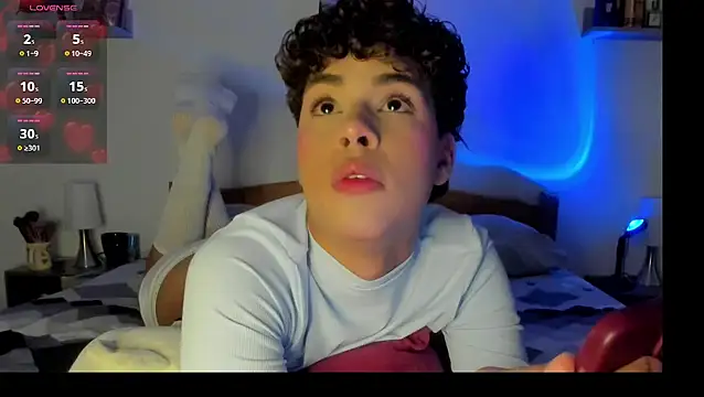 dani angels   online show from March 2026 06:57:01 PM