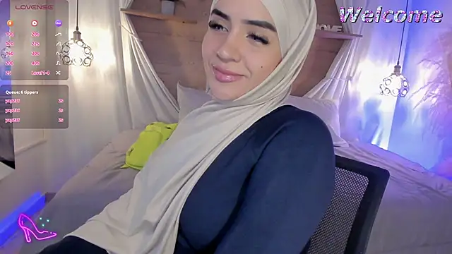 Luceroooo online show from January 2025 12:20:02 PM