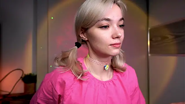 ileanacampbe online show from March 2025 04:16:02 AM