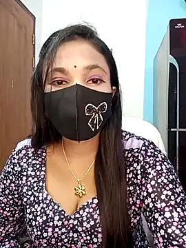 Snapshot of Anika-1 chatting on February 2025 06:04:02 PM Anika-1 online show from February 2025 06:04:02 PM