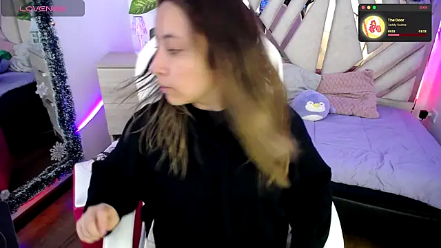 NyxAndria 1 online show from November 2025 09:19:02 PM