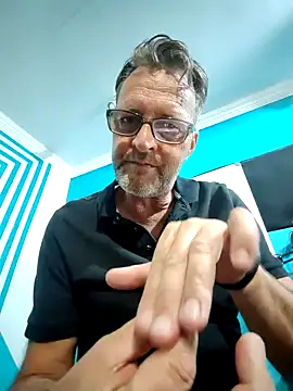 Snapshot of itsmeyes69 chatting on January 2025 05:35:01 PM itsmeyes69 online show from January 2025 05:35:01 PM