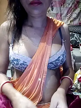 Snapshot of SANA-LEONI chatting on January 2025 01:13:02 PM SANA-LEONI online show from January 2025 01:13:02 PM