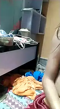 Snapshot of SANA-LEONI chatting on February 2025 05:07:01 PM SANA-LEONI online show from February 2025 05:07:01 PM