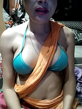 Snapshot of SANA-LEONI chatting on March 2025 04:32:02 PM SANA-LEONI online show from March 2025 04:32:02 PM