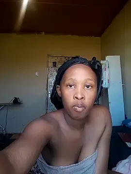 Snapshot of daddysgirly20 chatting on February 2025 05:58:01 AM daddysgirly20 online show from February 2025 05:58:01 AM