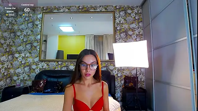 LiaStef online show from February 2026 09:35:02 AM