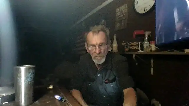 Aldick68 online show from April 2026 07:23:01 AM