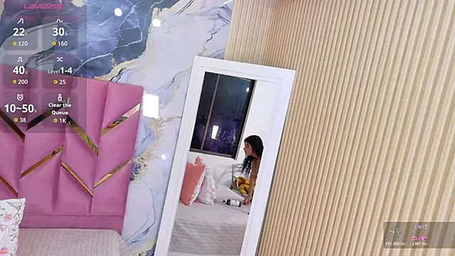 Snapshot of hotiergirl chatting on November 2025 01:03:01 PM hotiergirl online show from November 2025 01:03:01 PM