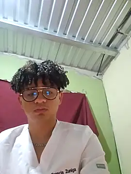 Snapshot of TwinklindoFJ chatting on February 2025 02:18:01 AM TwinklindoFJ online show from February 2025 02:18:01 AM