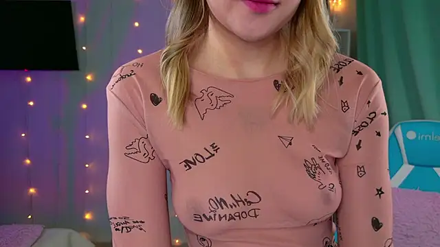 Mercedes Robinson online show from February 2026 04:28:02 AM