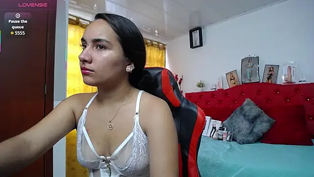 Maylin horny19 online show from March 2026 06:55:02 PM