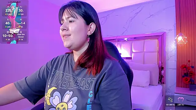 Snapshot of zoes_milee chatting on December 2025 11:15:01 AM zoes milee online show from December 2025 11:15:01 AM