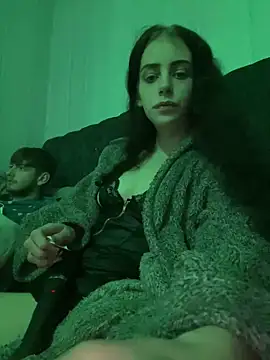 Snapshot of VioletxBlue chatting on January 2025 09:20:02 PM VioletxBlue online show from January 2025 09:20:02 PM