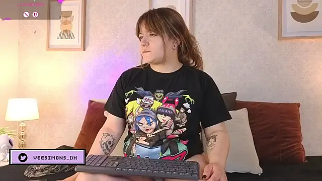 Veronica simons online show from December 2025 08:59:02 PM