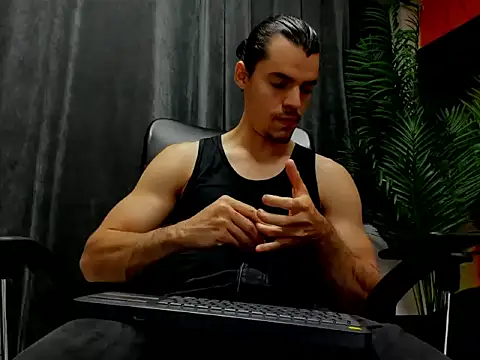 maxi styles online show from February 2026 11:40:02 AM